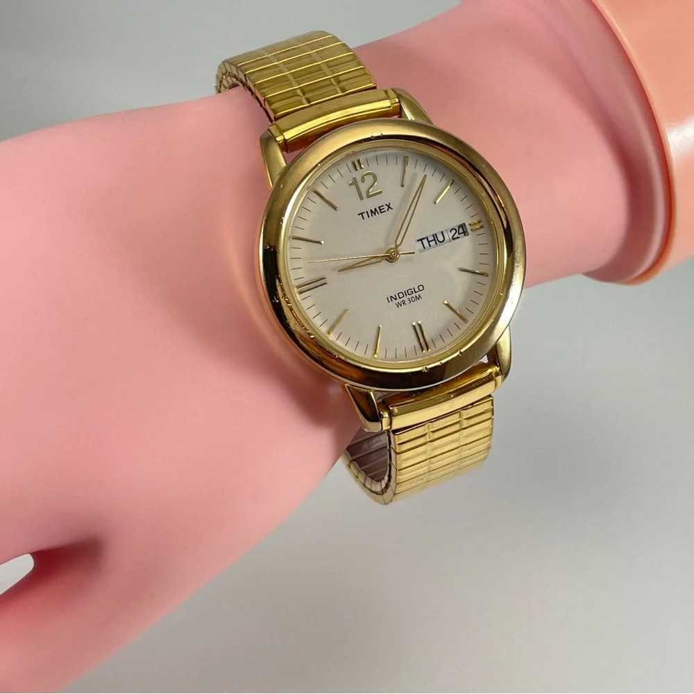 Timex Indiglo Gold / White Face Day/Date Watch WR30M